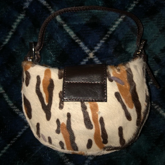 Mini Fendi Croissant Bag. - Picture 2 of 7